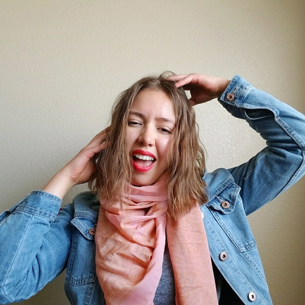 Meet your Posher, Ariana